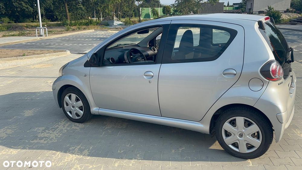 Toyota Aygo 1.0 VVT-i Luna EU5 - 4