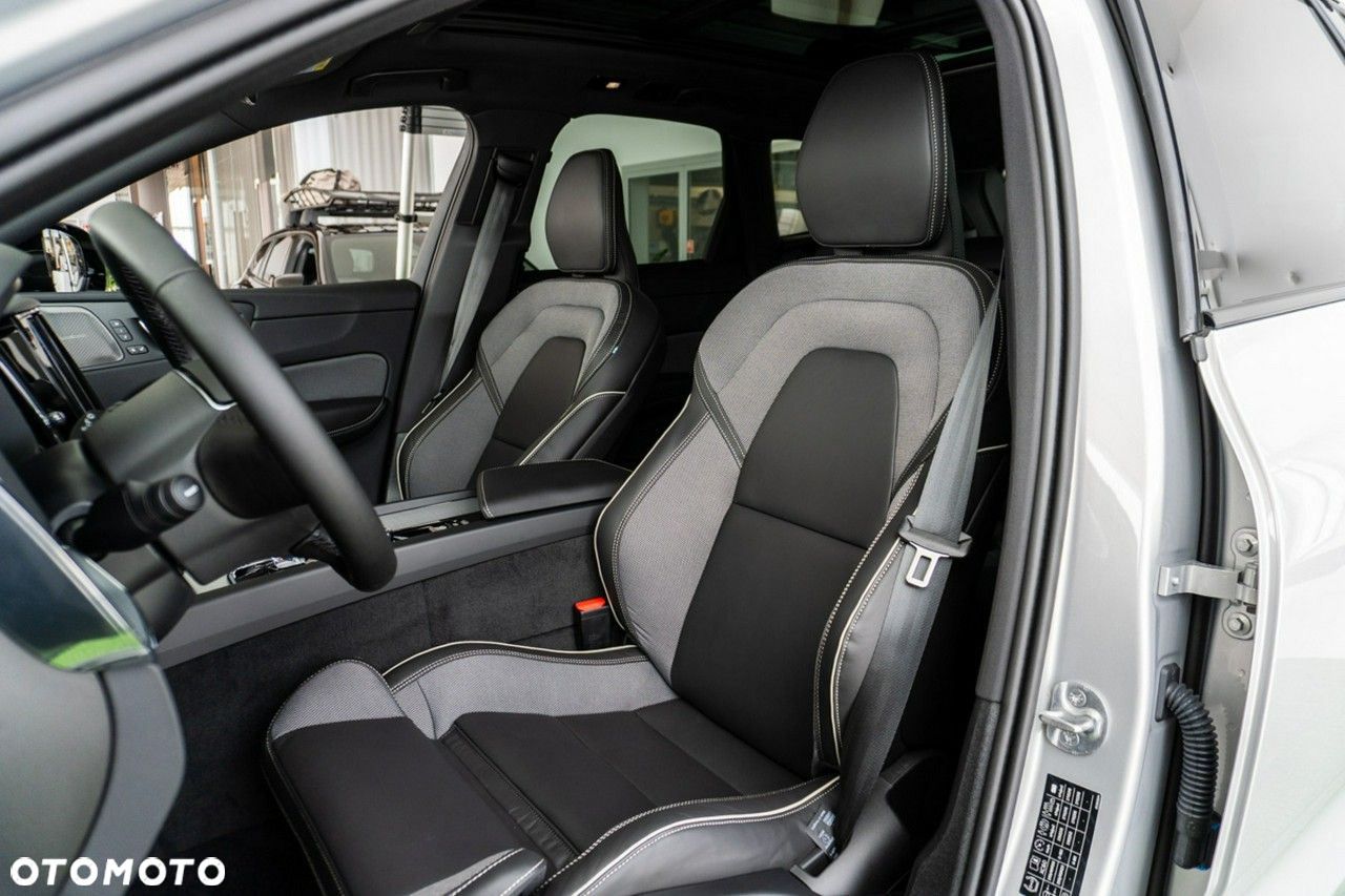 Volvo XC 60 - 16