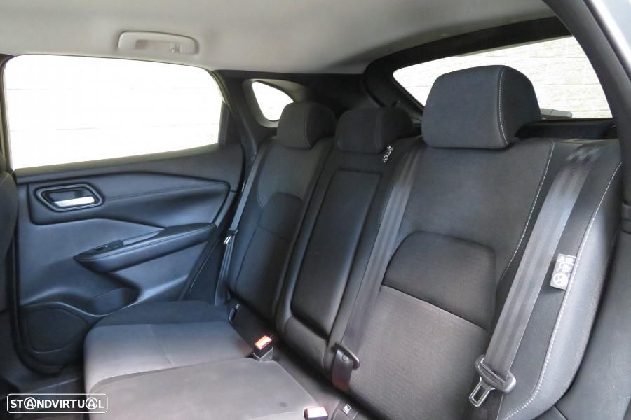 Nissan Qashqai 1.3 DIG-T N-Connecta LED Xtronic - 10
