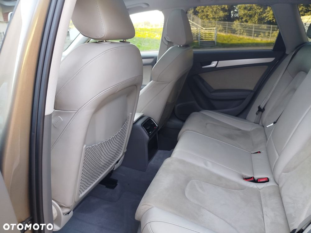 Audi A4 Avant 2.0 TDI DPF multitronic S line Sportpaket - 7