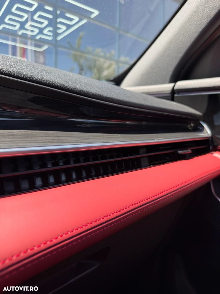 Omoda 9 1.5 TGDI 3DHT PHEV Exclusive - 29