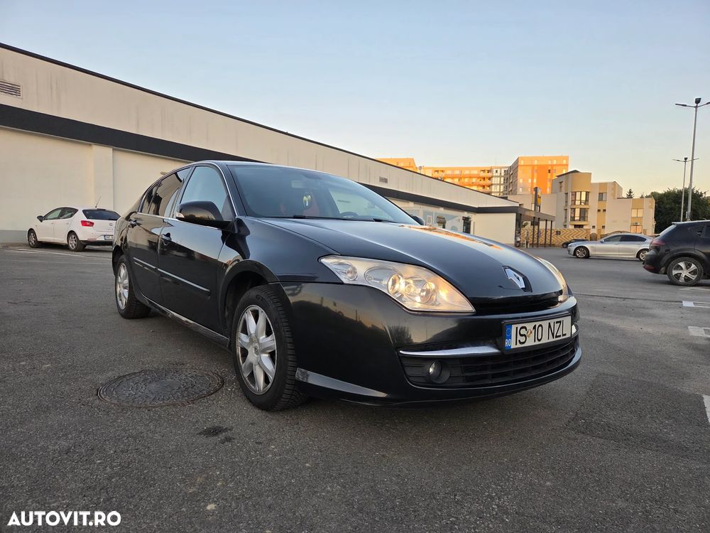 Renault Laguna - 1