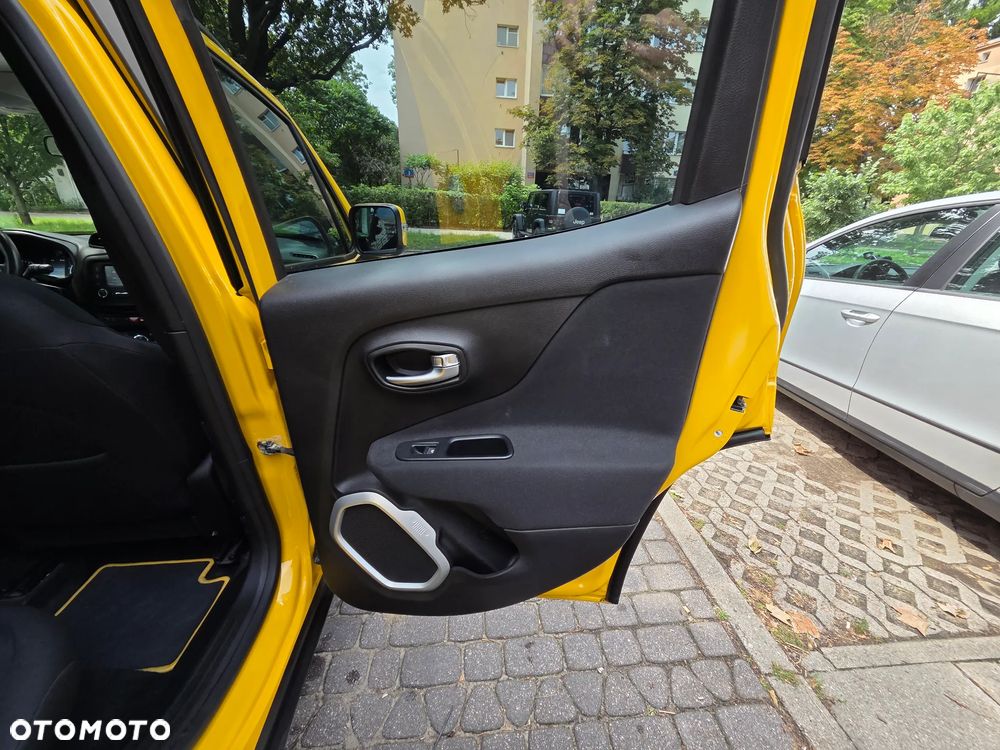 Jeep Renegade 1.6 E-TorQ Longitude FWD - 23