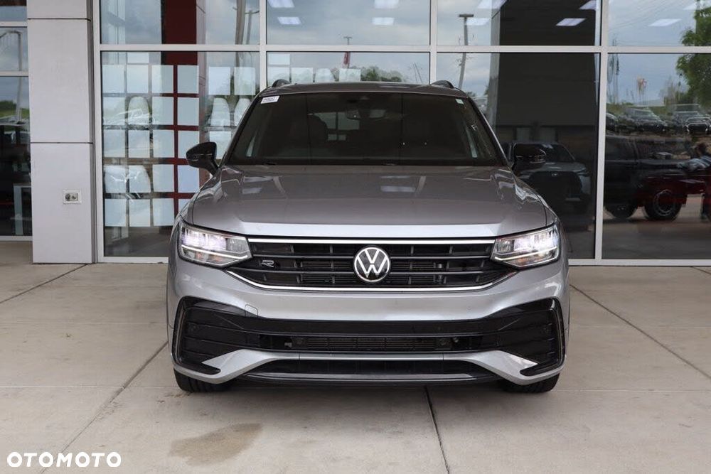 Volkswagen Tiguan - 3