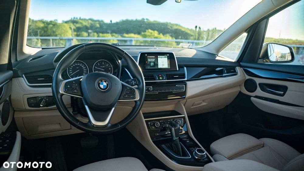 BMW Seria 2 218d Luxury Line sport - 6