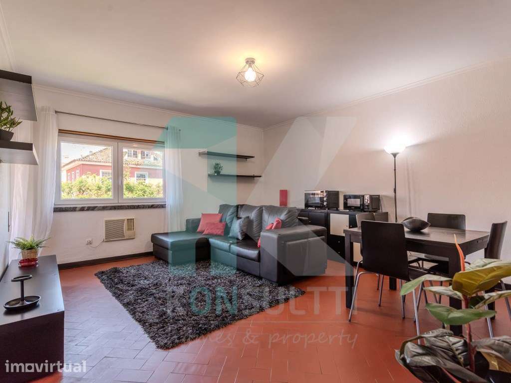 Apartamento T1 c/varanda junto à Praia de Santo Amaro de Oeiras - Grande imagem: 4/20