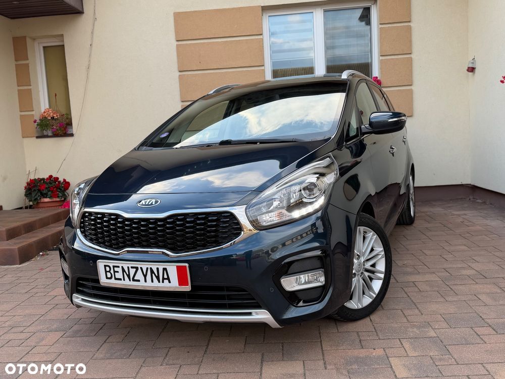 Kia Carens - 17