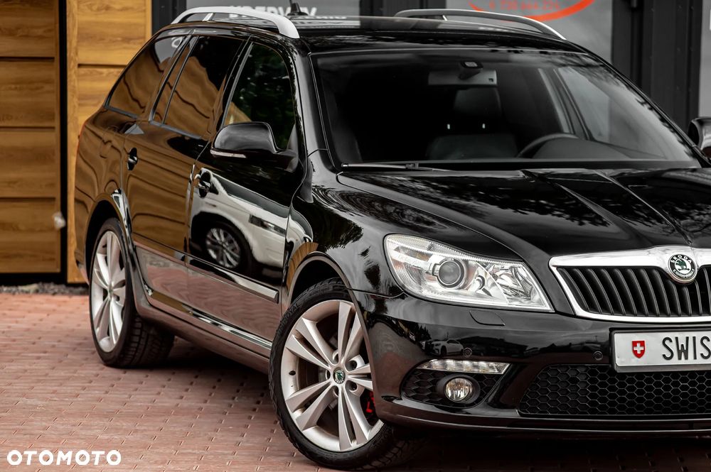 Skoda Octavia 2.0 TFSI RS DSG - 2