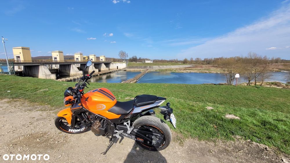 Honda CB - 4