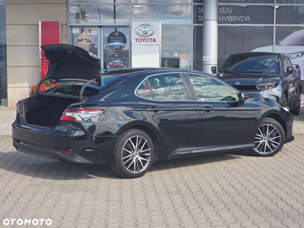 Toyota Camry 2.5 Hybrid Prestige CVT - 6