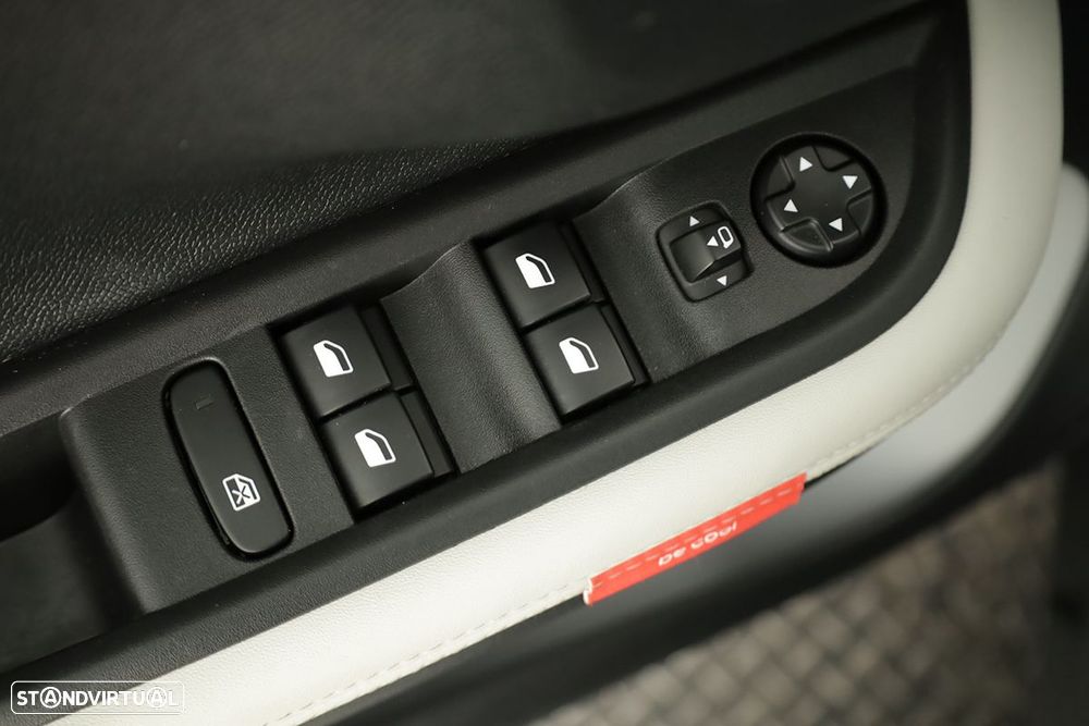 Citroën C3 1.2 PureTech Max - 18