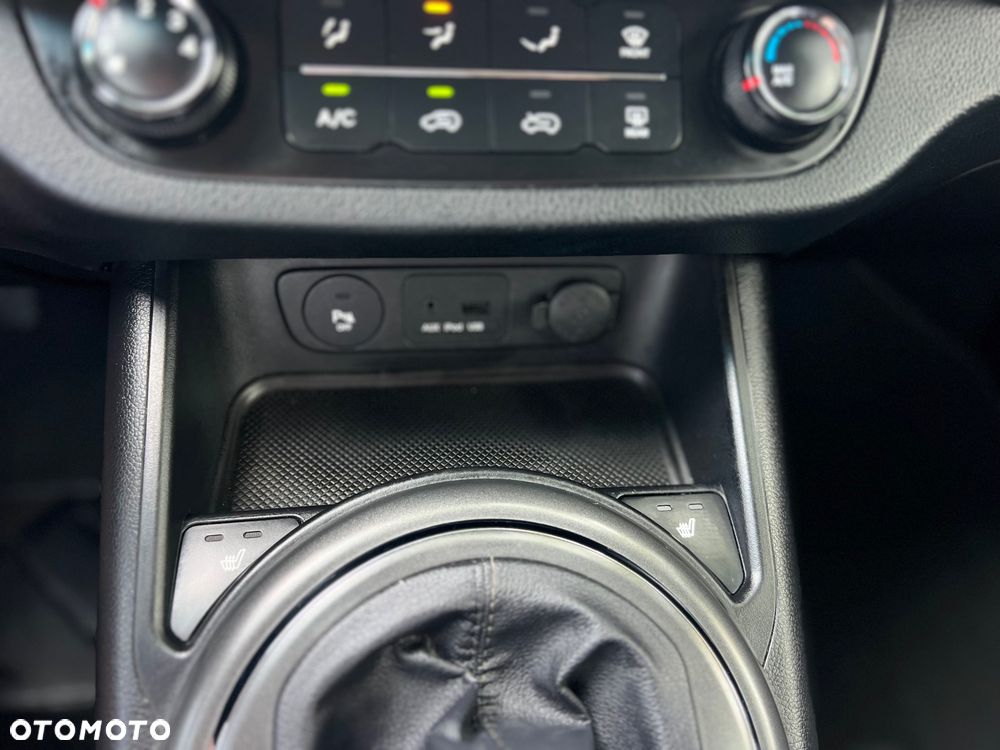 Kia Sportage 1.6 GDI 2WD Vision - 19