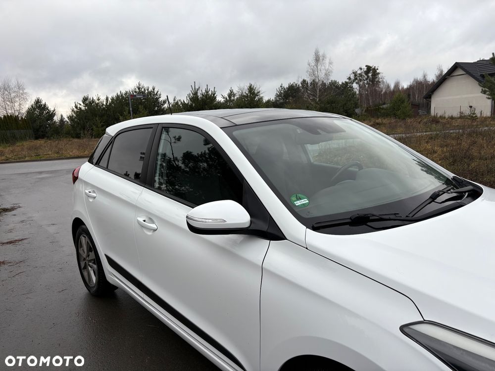 Hyundai i20 1.2 Intro Edition - 28