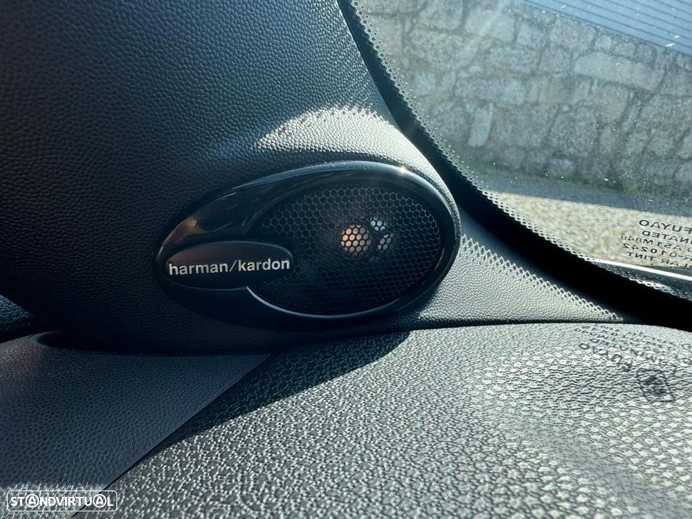 MINI 3 Portas John Cooper Works - 19