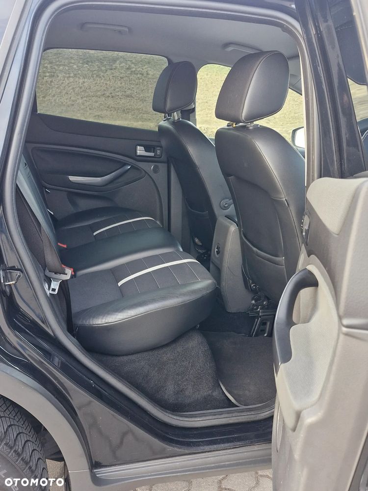 Ford Kuga 2.0 TDCi 4x4 Titanium - 15