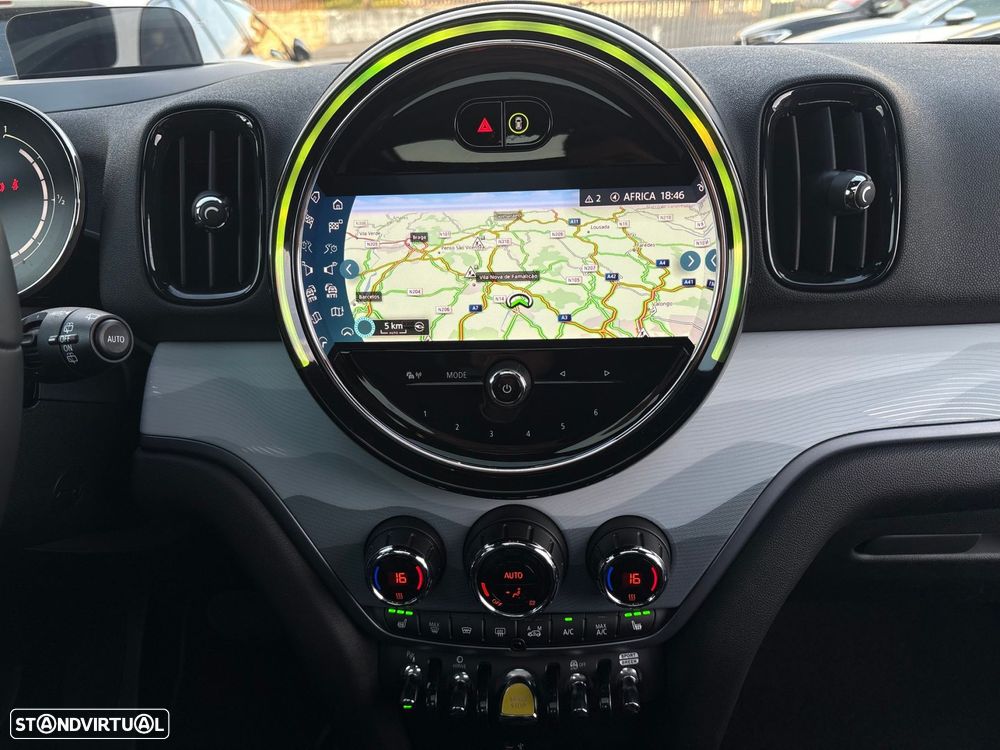 MINI Countryman Cooper SE Premium Untamed Edition Auto - 38