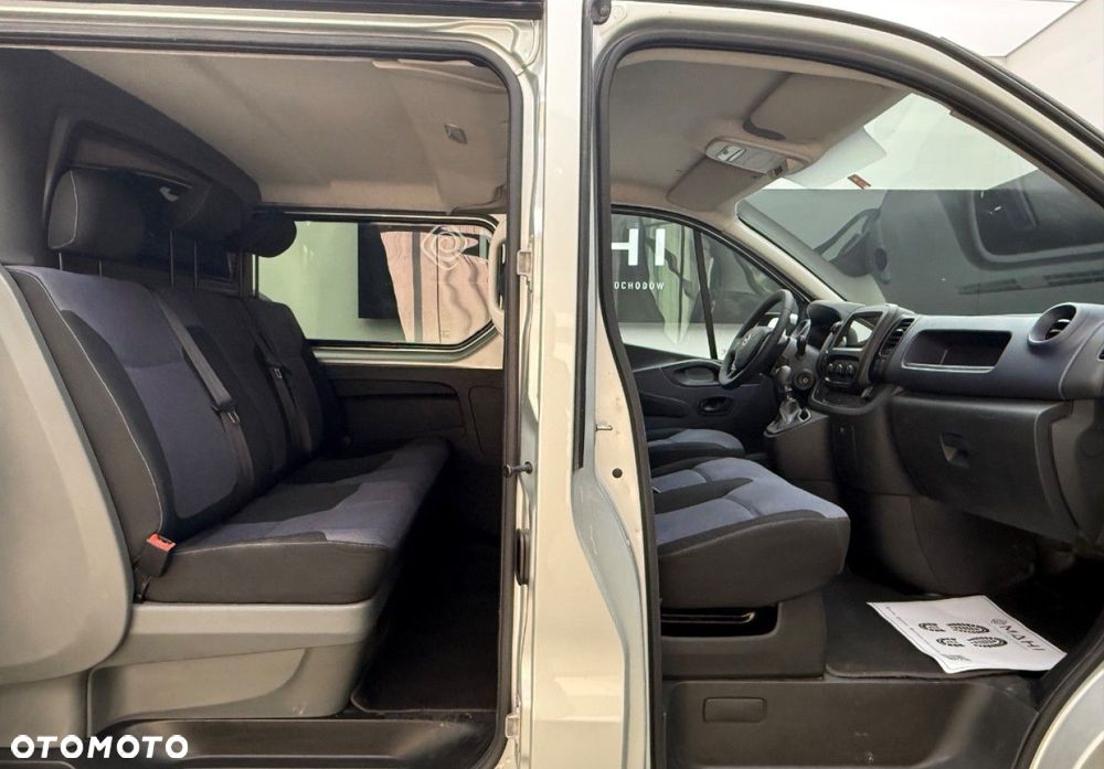 Opel Vivaro - 20