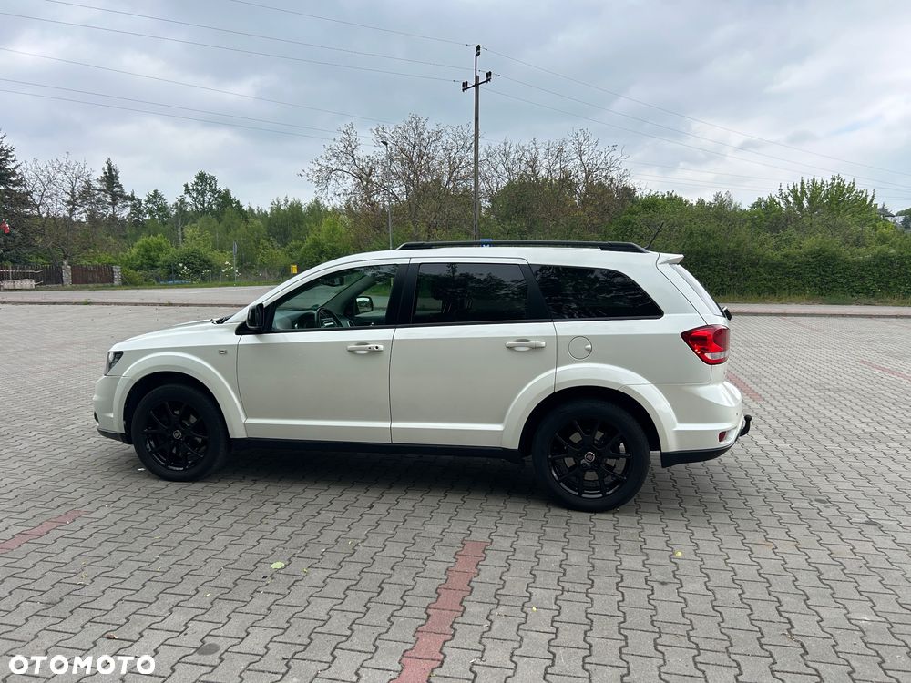 Fiat Freemont 2.0 Multijet 16V DPF Automatik Allrad Black Code - 5
