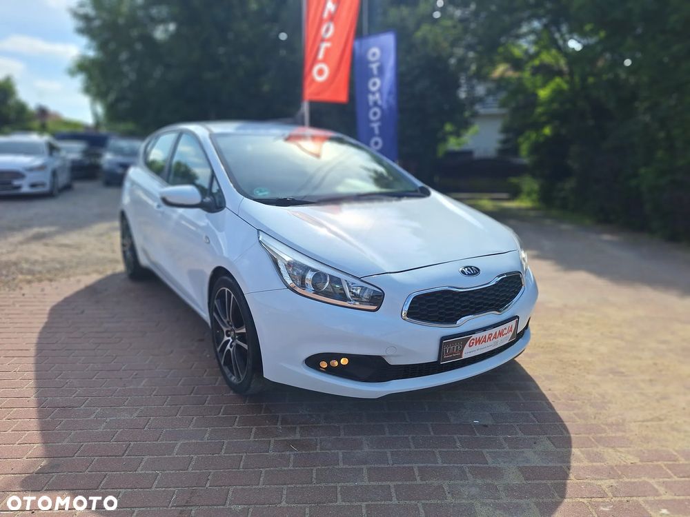 Kia Ceed 1.4 CVVT Attract - 6