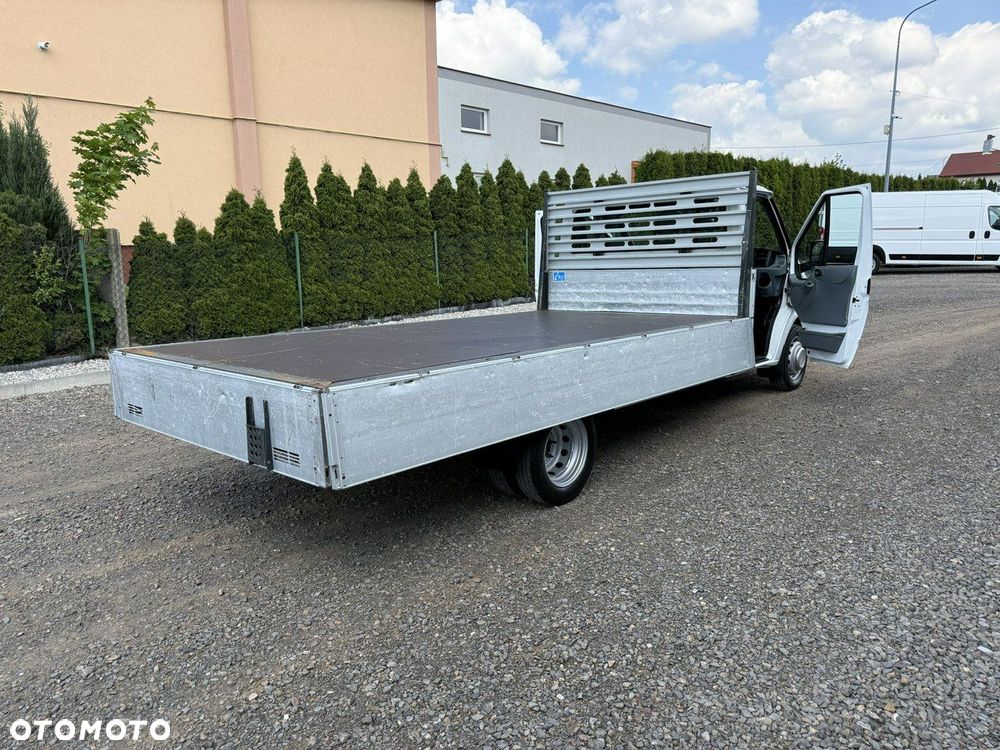 Ford Transit - 20