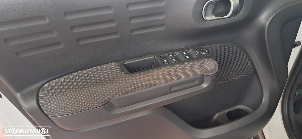 Citroën C3 Aircross 1.6 BlueHDi Feel - 4