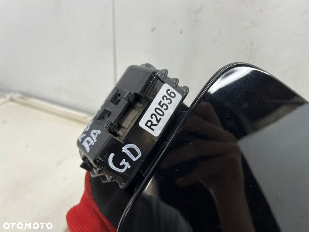 Klapka wlewu paliwa Hyundai Grandeur IV 05-11r. korek kod koloru AA 69510-3l000 - 6