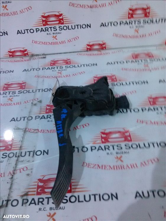 pedala acceleratie opel astra j 1.7 cdti - 1