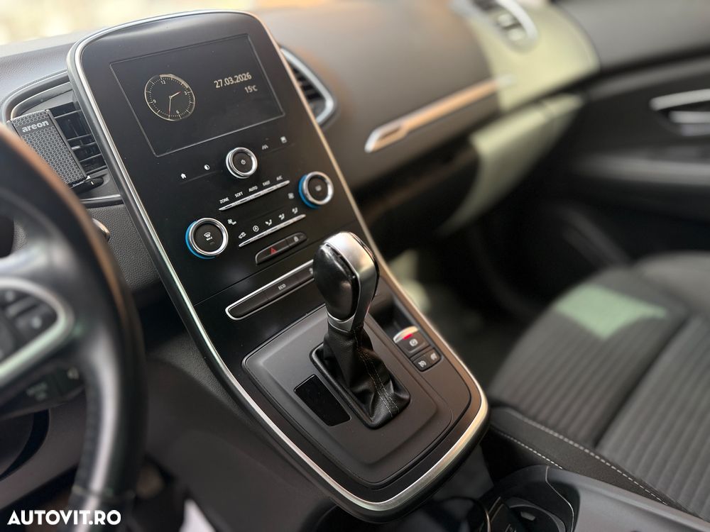 Renault Scenic - 10