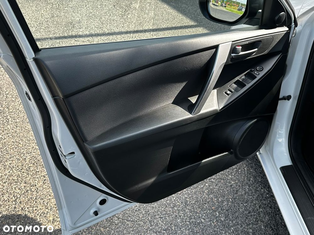 Mazda 3 - 10