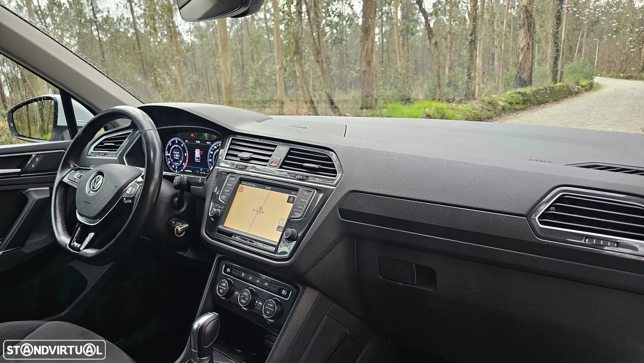 VW Tiguan - 22