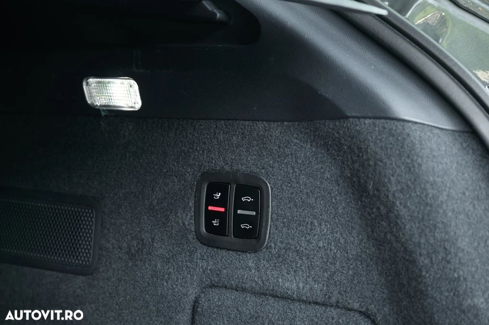Porsche Cayenne E-Hybrid Tiptronic S - 24