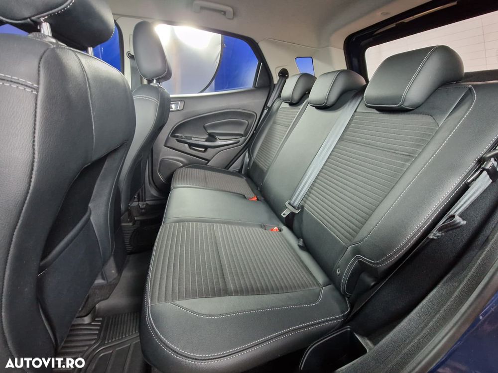 Ford EcoSport 1.5 EcoBlue Titanium - 24