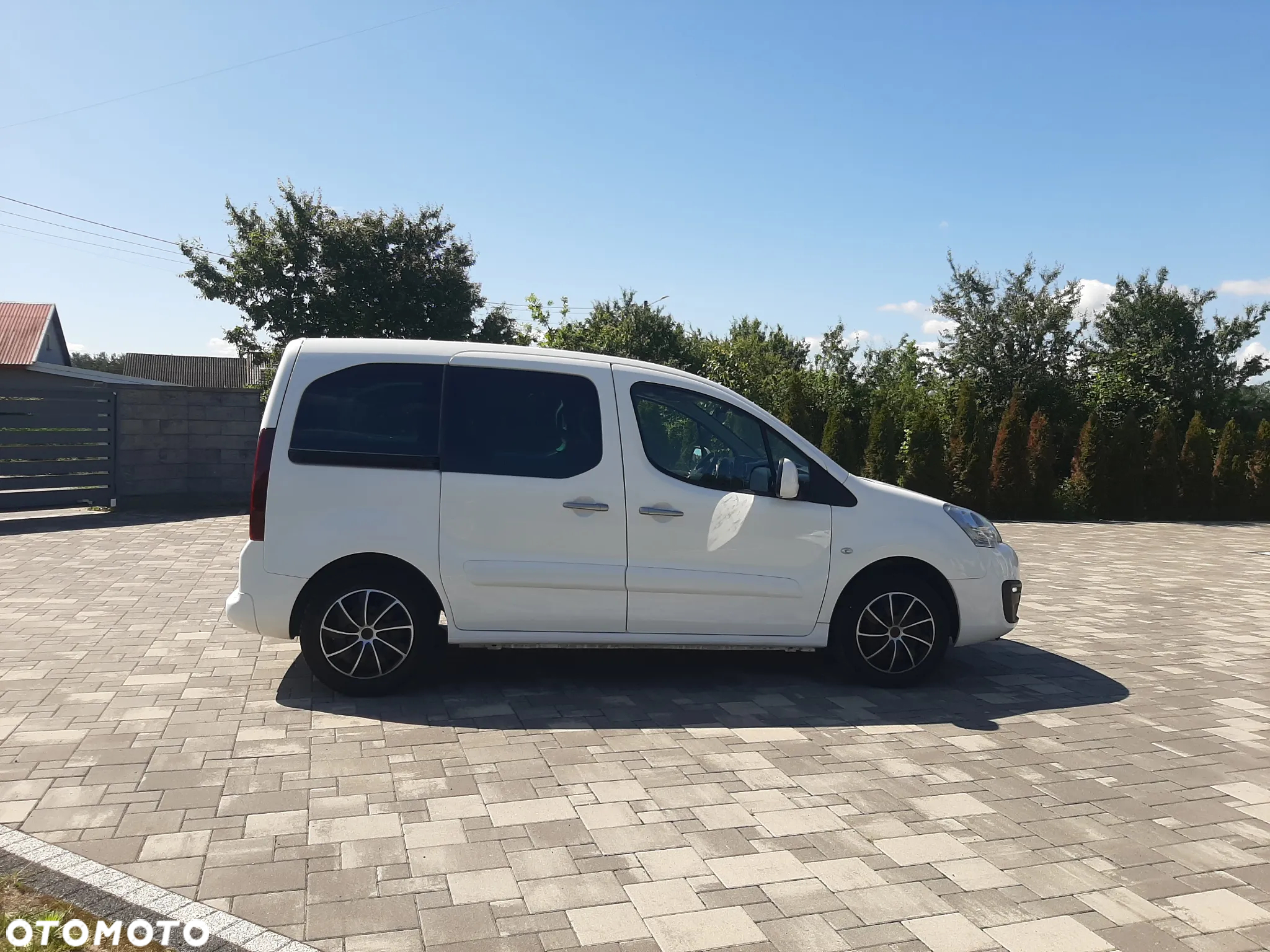 Citroën Berlingo Multispace BlueHDi 100 SELECTION - 23