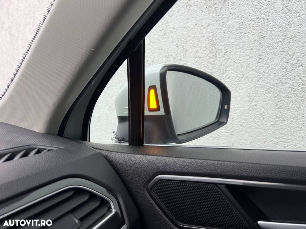 Volkswagen Tiguan 2.0 TDI SCR Comfortline - 4