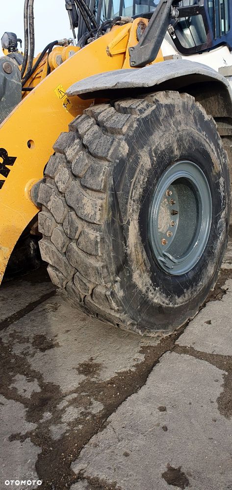 Liebherr L556 - 15