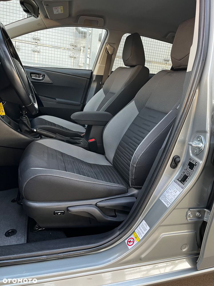 Toyota Auris 1.2 Turbo Comfort - 17