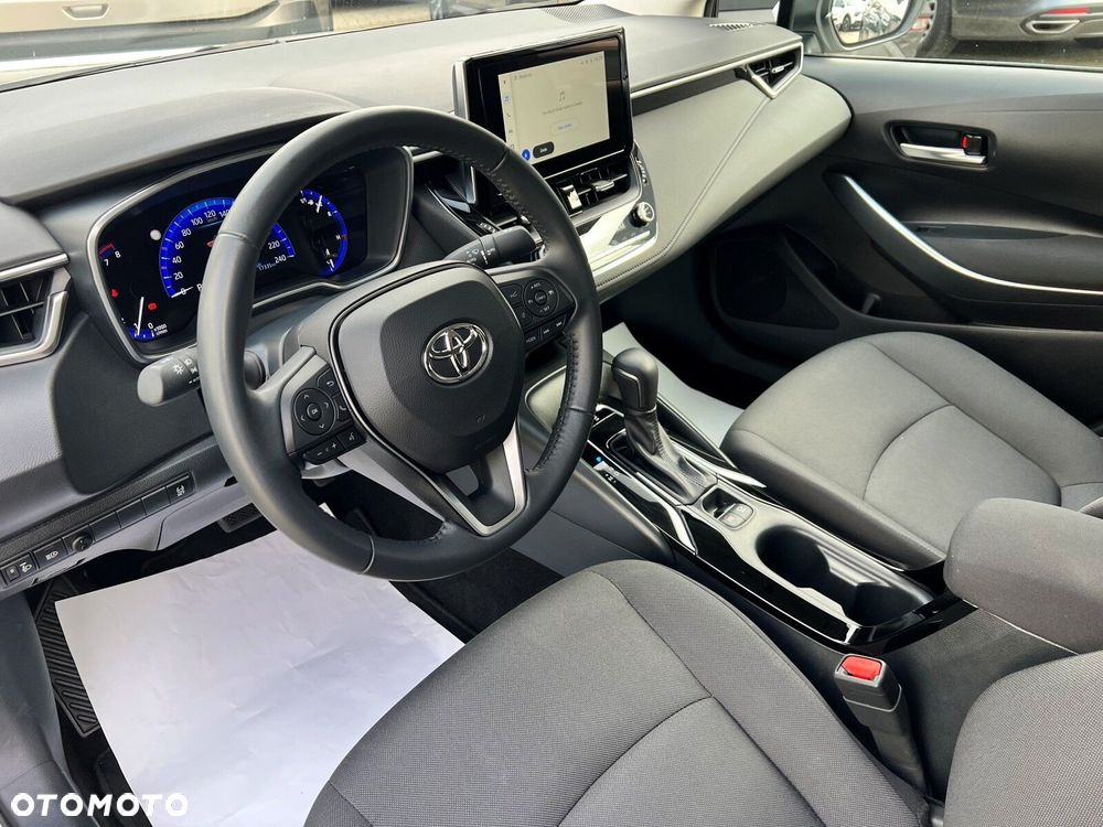 Toyota Corolla - 14
