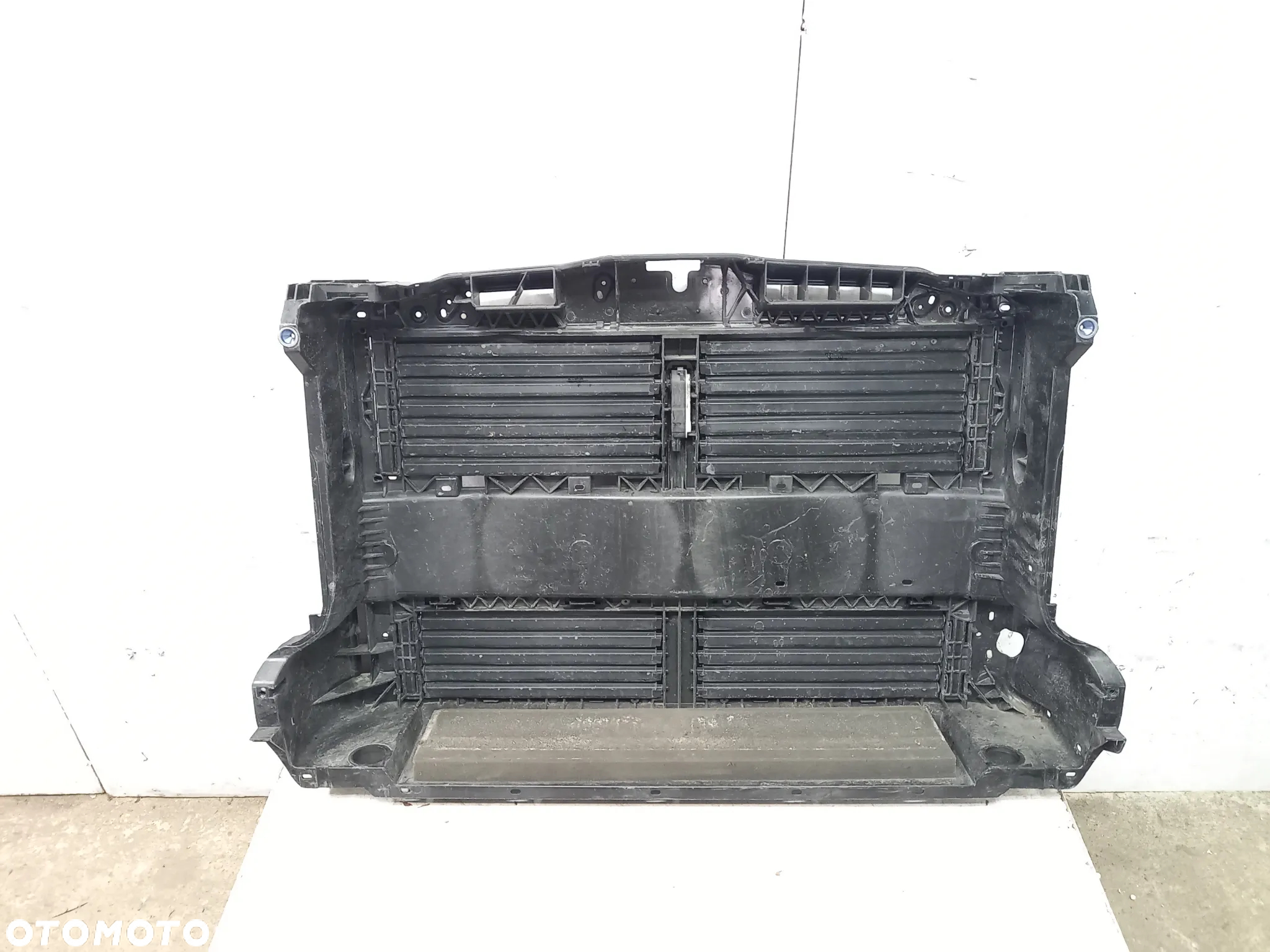 Ford Kuga Escape MK3 III 3 zaluzja tunel powietrza maskownica - 7