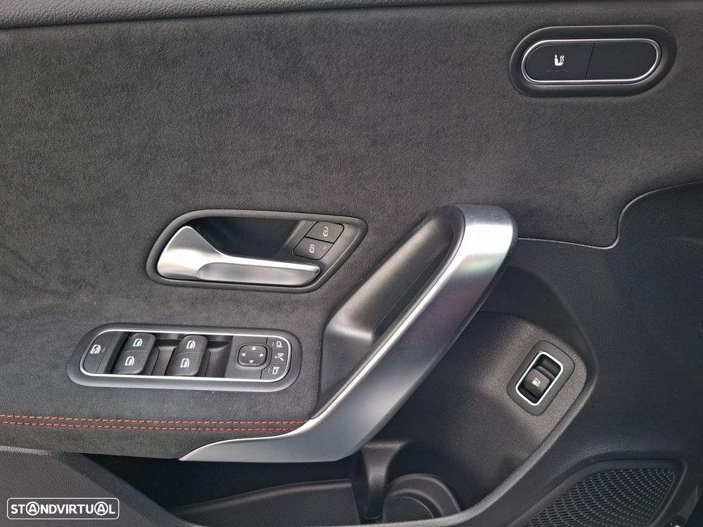 Mercedes-Benz A 250 e - 19