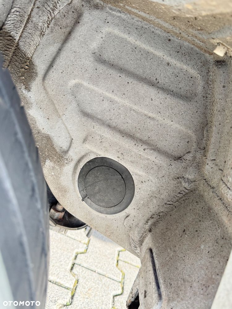 Fiat Ducato Heku kamper półintegra 2,8 - 20