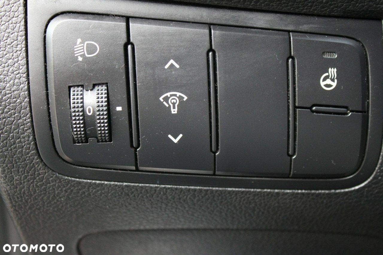 Kia Ceed Cee'd 1.4 L - 27