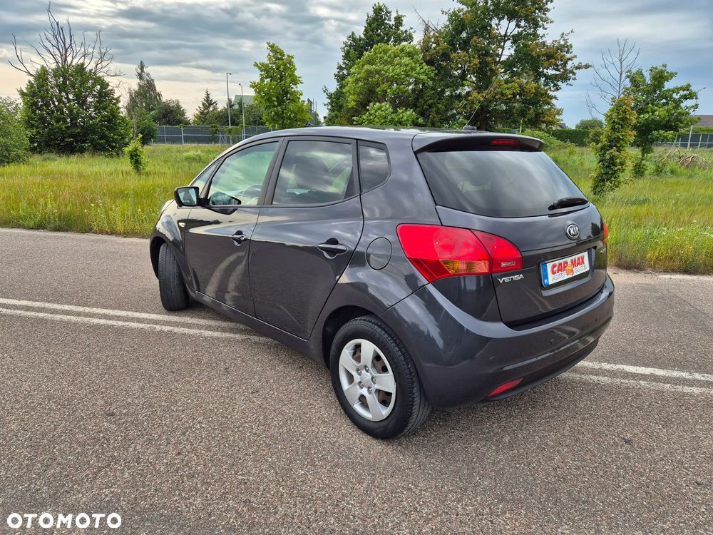 Kia Venga 1.4 CRDi 90 Edition 7 - 12