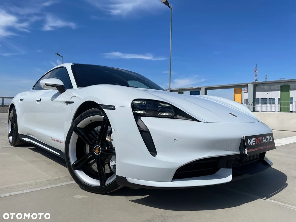 Porsche Taycan Turbo - 1