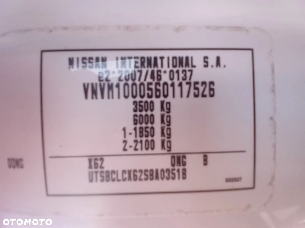 Nissan NV 400 - 26