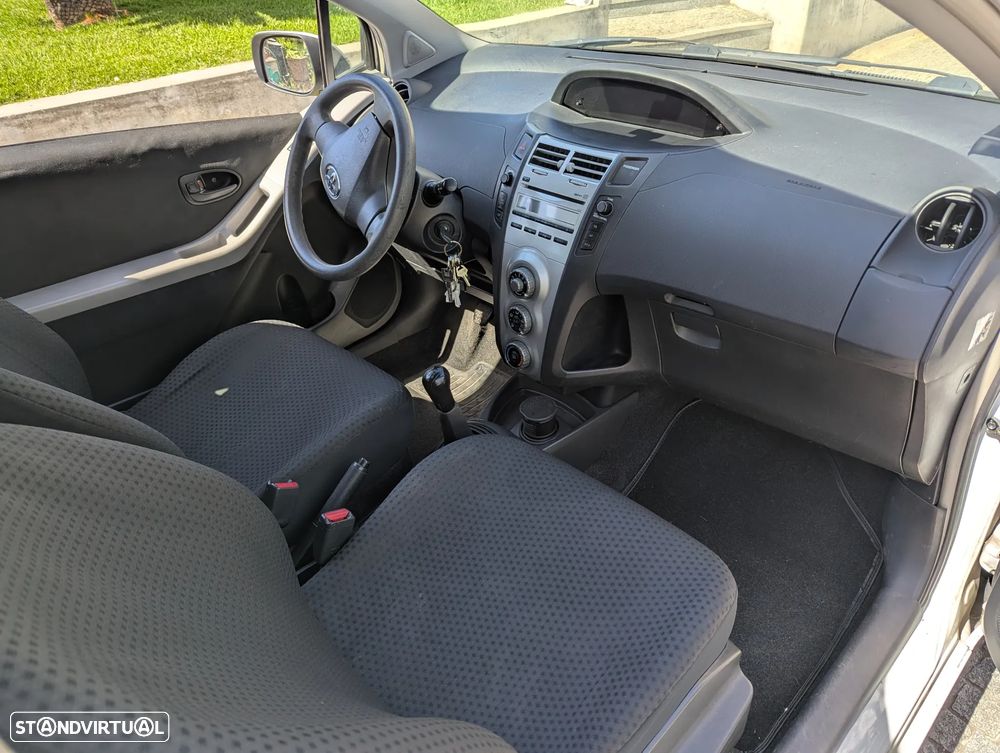 Toyota Yaris 1.4 D-4D - 5