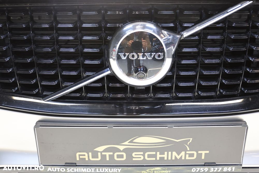 Volvo XC 90 B5 D AWD Ultimate Dark - 11