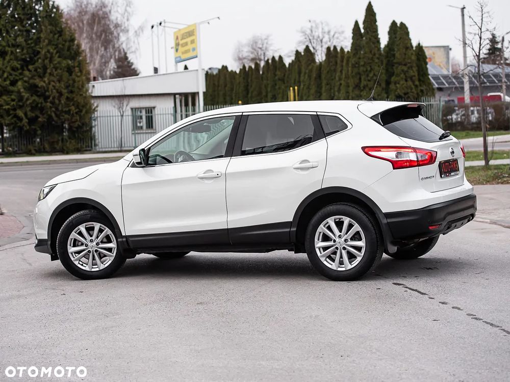 Nissan Qashqai - 10