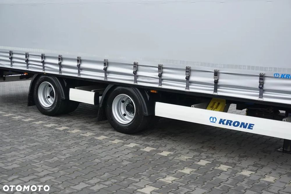 Krone TANDEM / FIRANKA / 19 PALET / DŁ. 7,75 M - 9