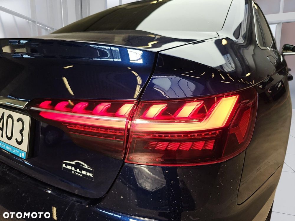 Audi A4 Limousine - 33