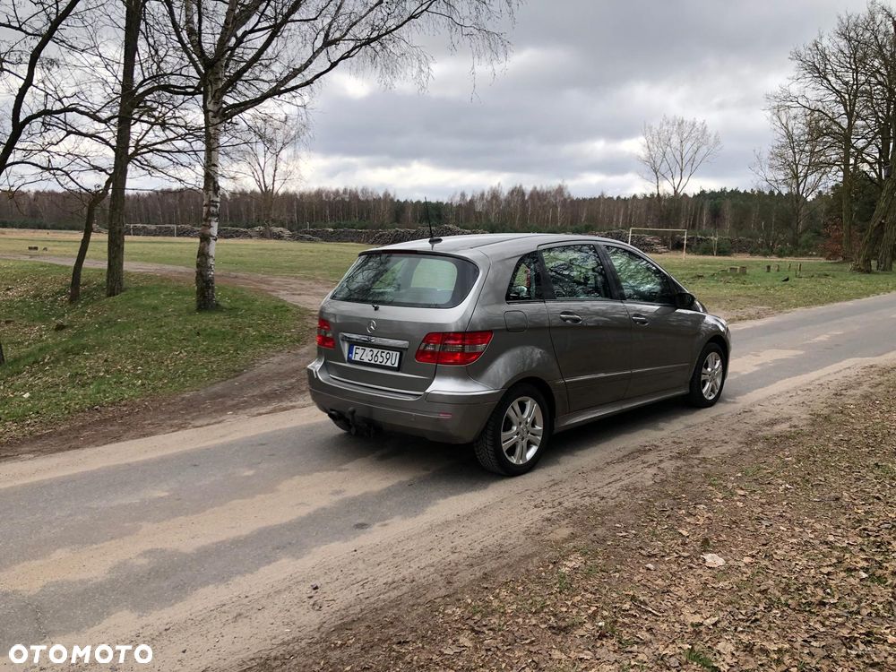 Mercedes-Benz Klasa B - 2